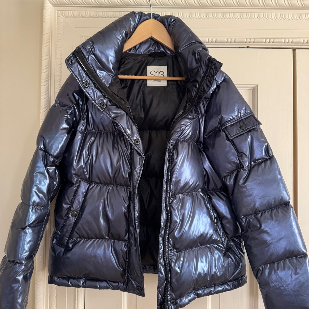 Like New S13 down jacket Size Medium